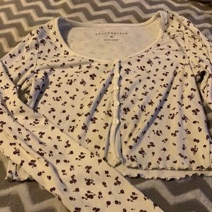 Aeropostale cropped long sleeve.